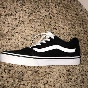 old school vans black/white